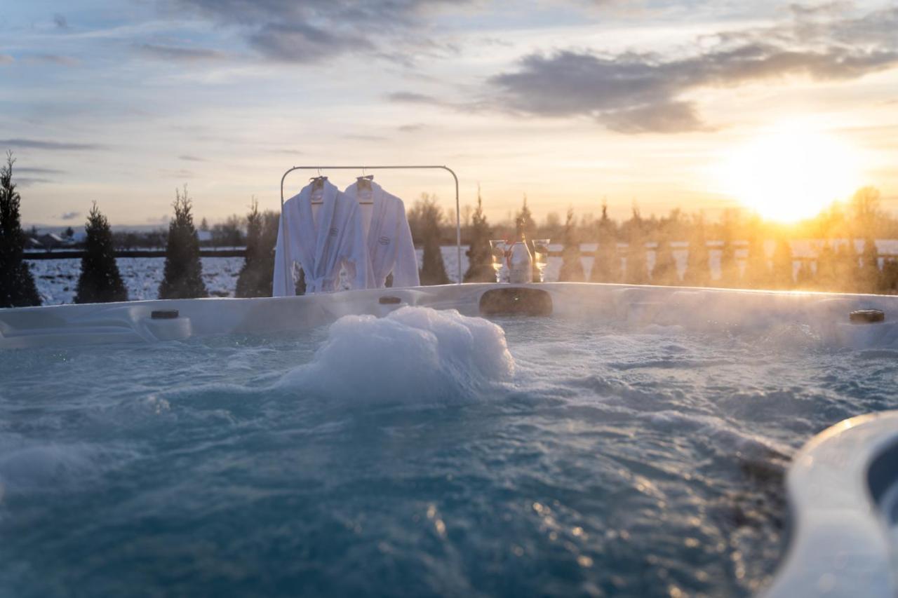 Stacja Galicja - Nocleg W Pociagu Blisko Energylandia Aparthotel Zator Exterior foto